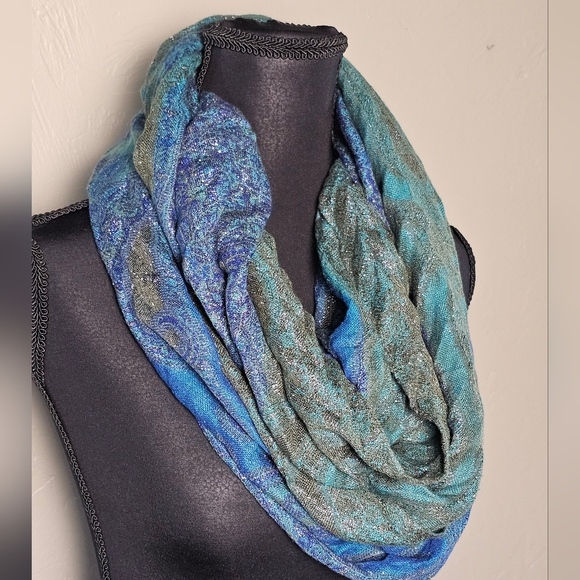 Target Accessories - [Target] Women's Infinity Scarf 🦚 Peacock Coloring 🦚
